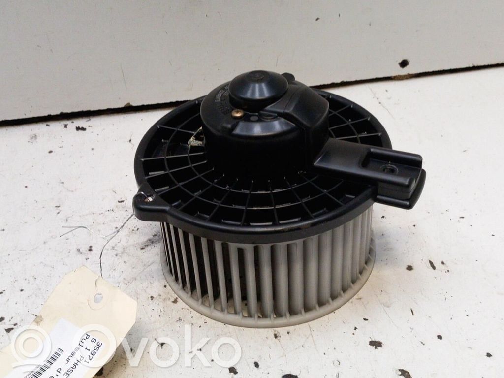 Mazda 6 Mazā radiatora ventilators 