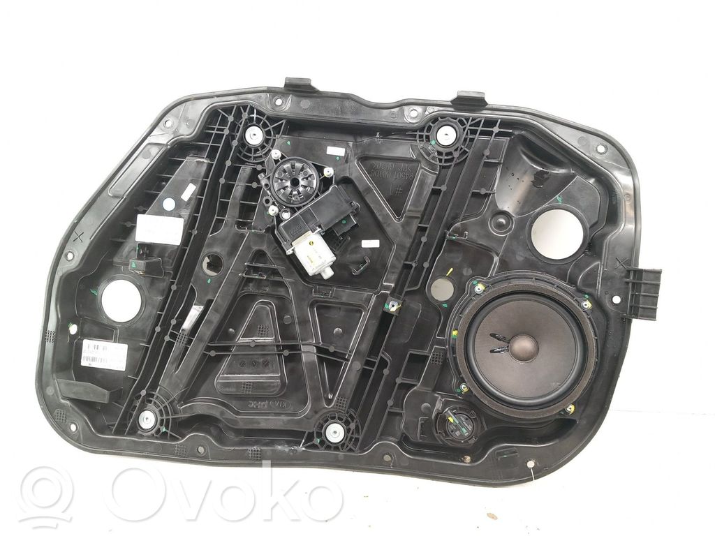KIA Ceed Regulador de puerta delantera con motor 