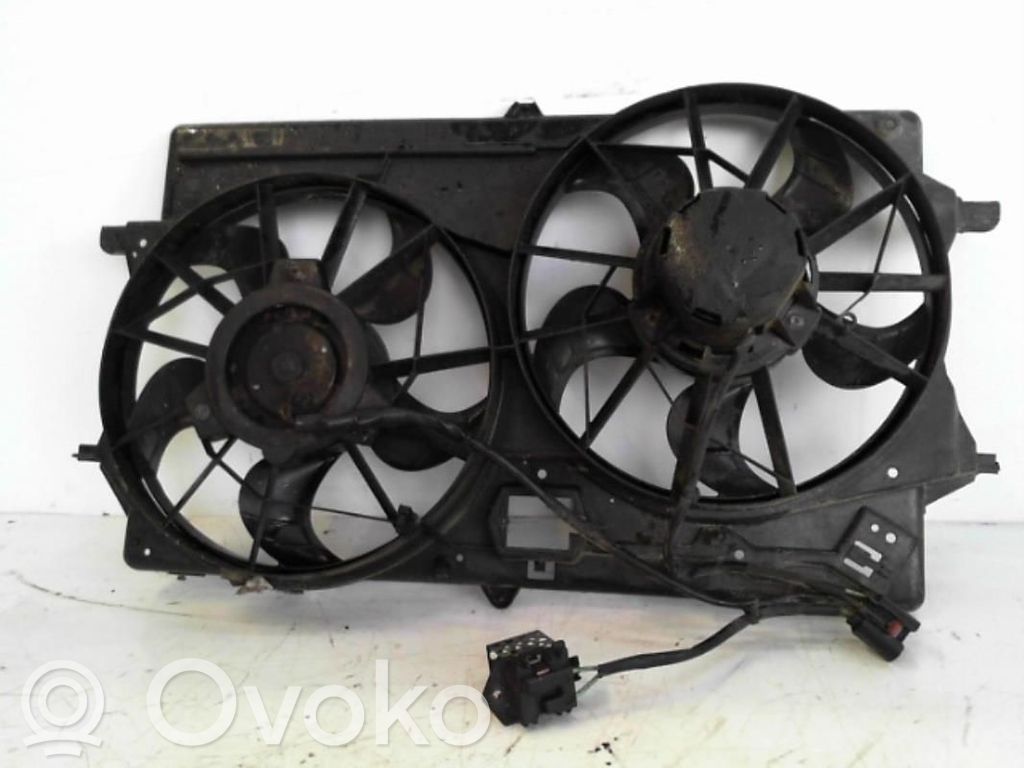 Ford Focus Elektrisks radiatoru ventilators 