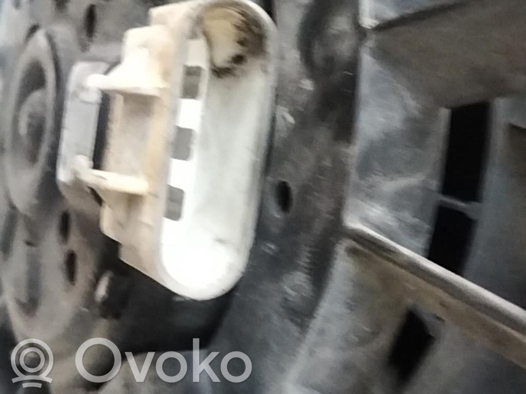 Ford Mondeo Mk III Elektryczny wentylator chłodnicy 