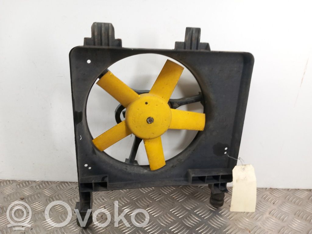 Ford Fiesta Elektryczny wentylator chłodnicy 