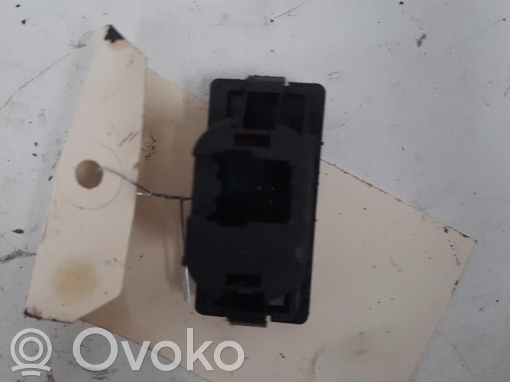 Ford C-MAX I Hazard light switch 