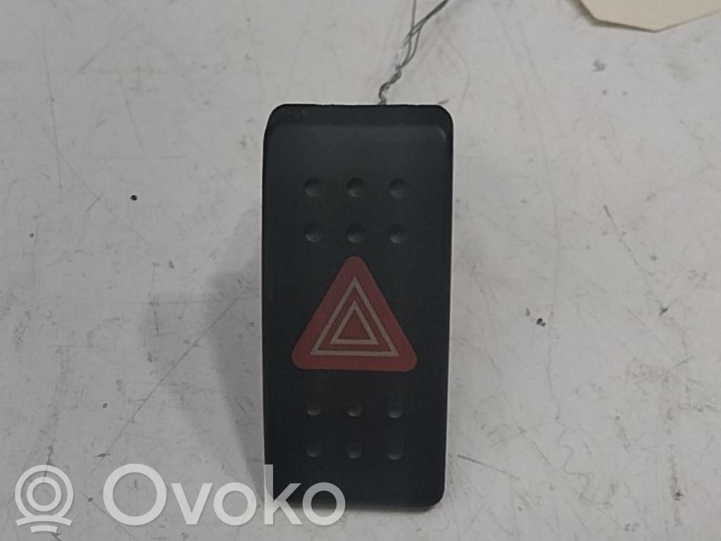 Suzuki SX4 Hazard light switch 
