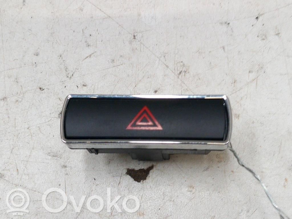 Ford Mondeo MK IV Hazard light switch 