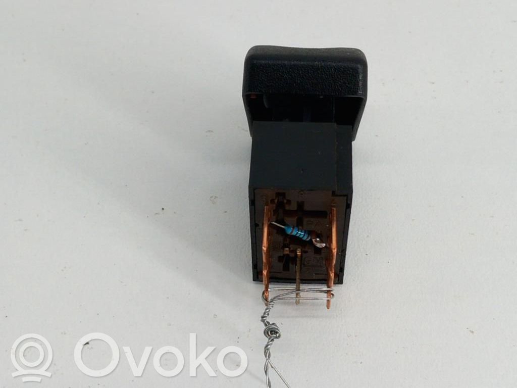 Opel Corsa B Hazard light switch 