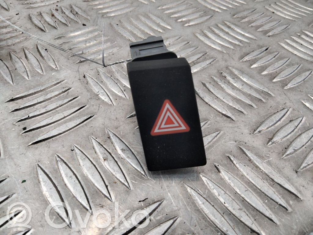 Toyota Verso Hazard light switch 