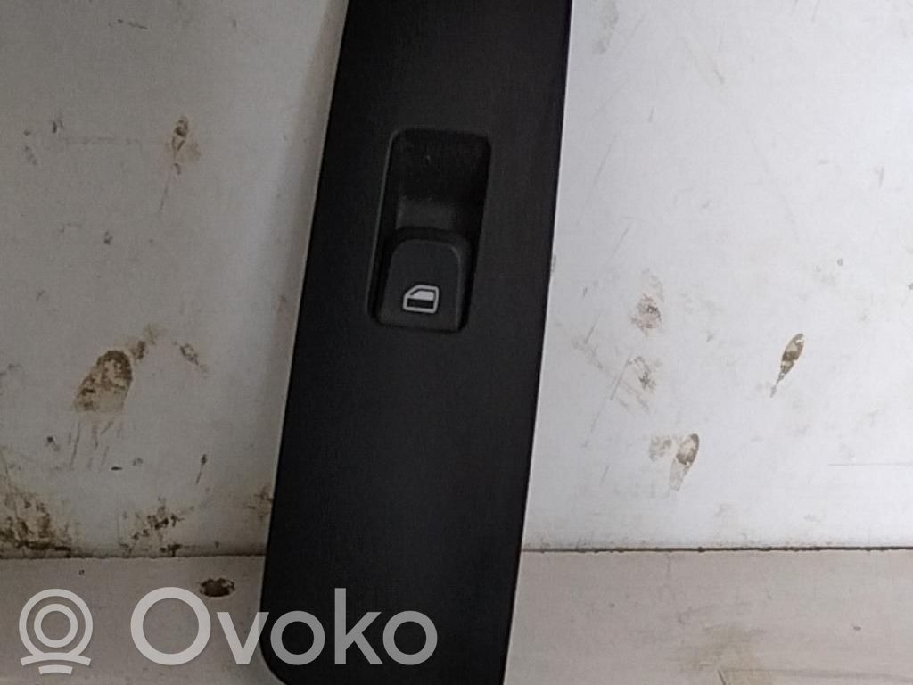 Audi A1 Electric window control switch 