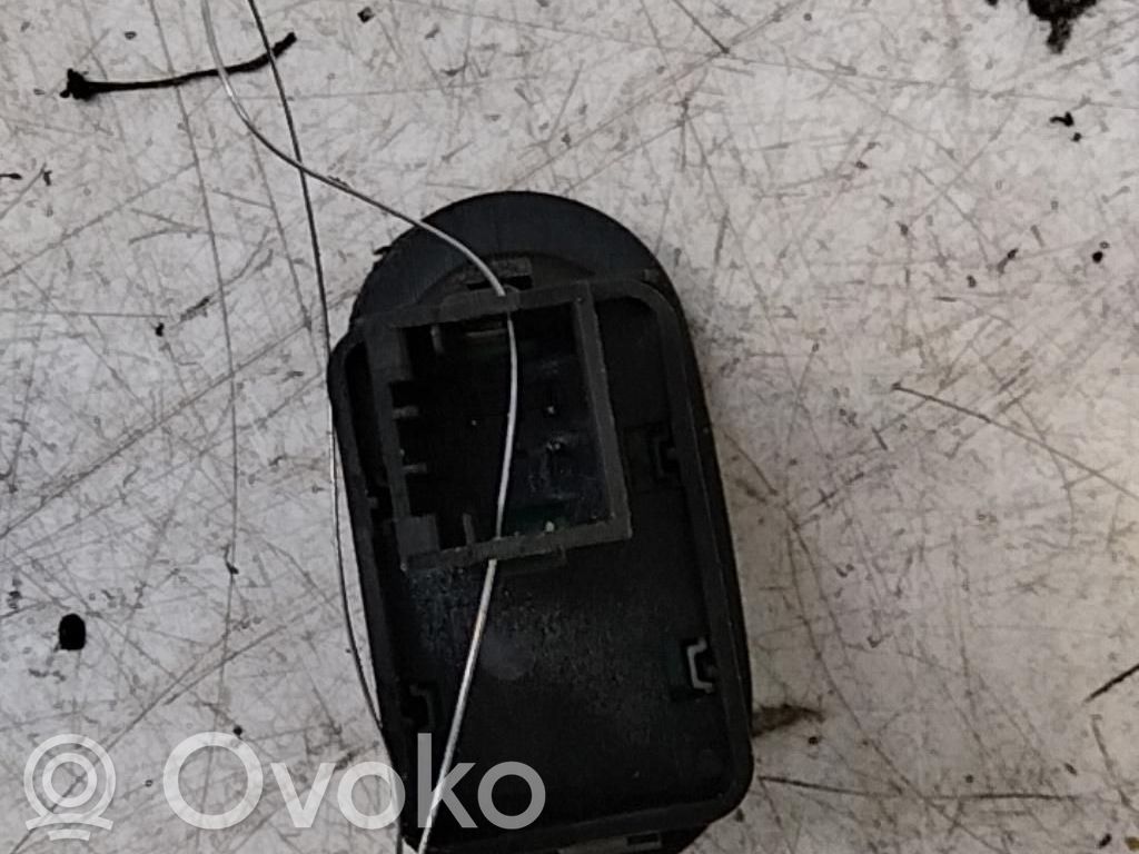 Electric window control switch   6554QX