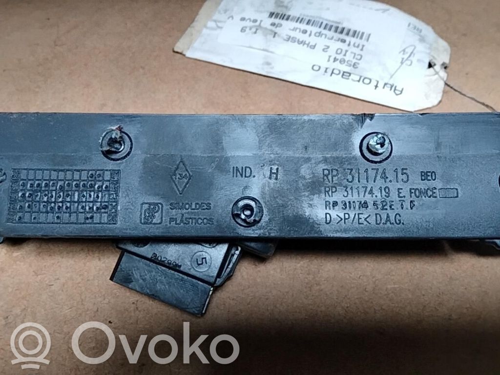 Renault Clio II Electric window control switch 