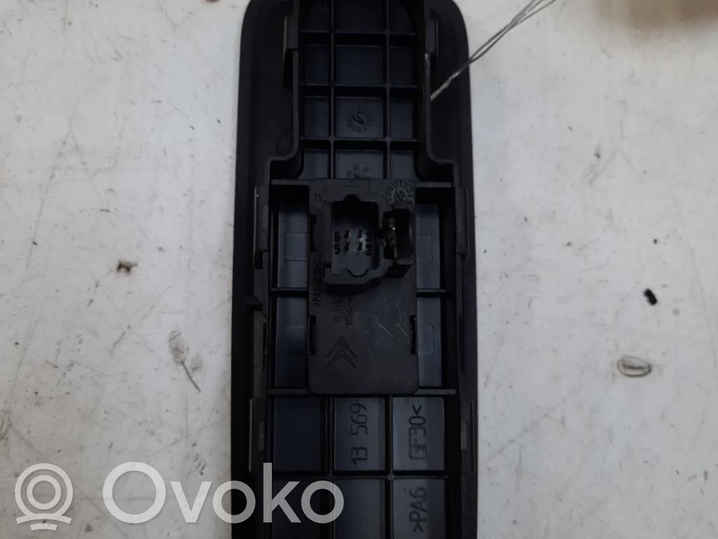 Citroen C8 Electric window control switch 
