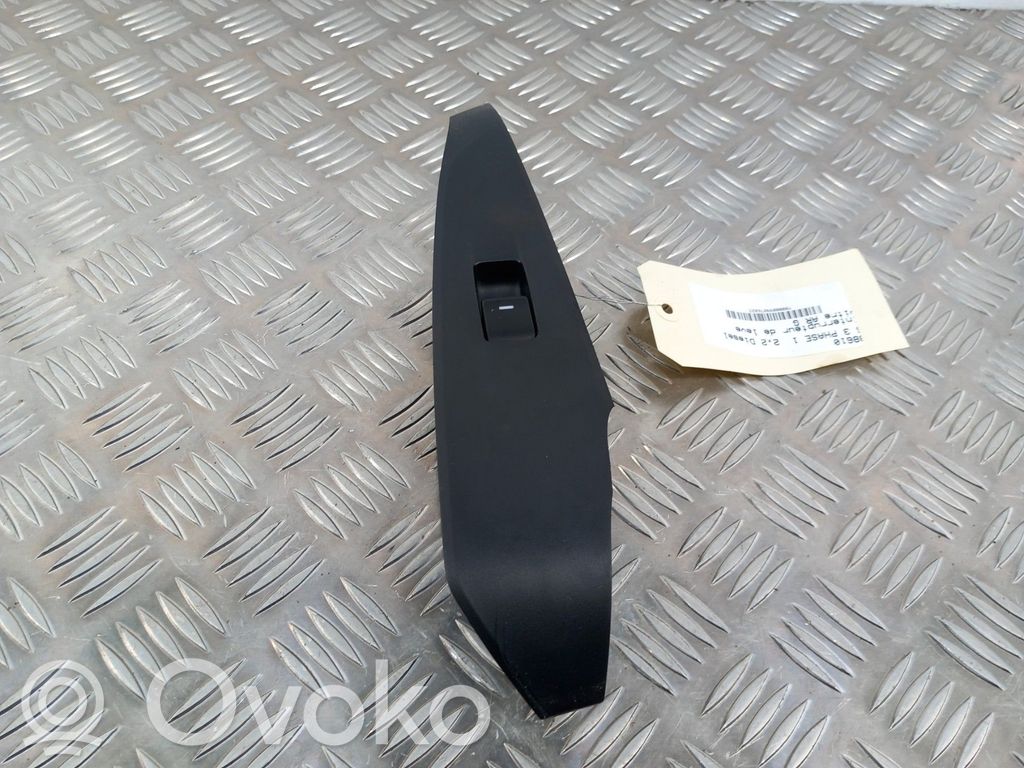 Mazda 6 Electric window control switch 