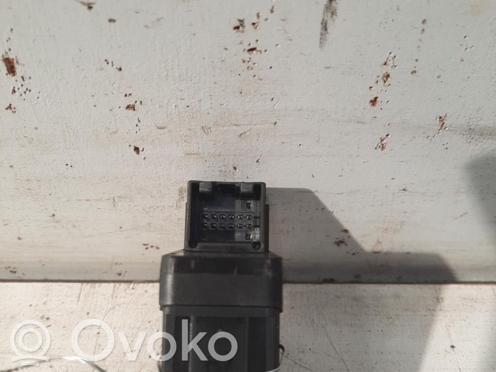Przycisk / Włącznik hamulca ręcznego   4G8953502AA4PK