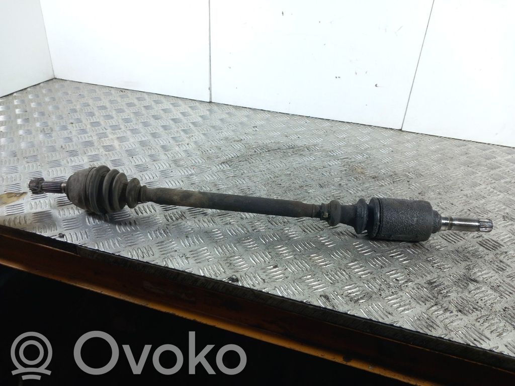 Peugeot 106 Eje de transmisión delantero 