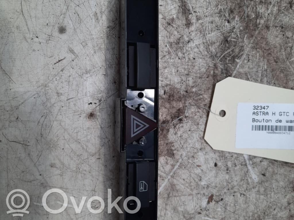 Opel Astra H Hazard light switch 