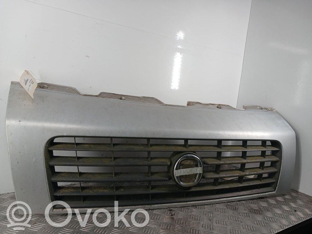 Fiat Ducato Atrapa chłodnicy / Grill 