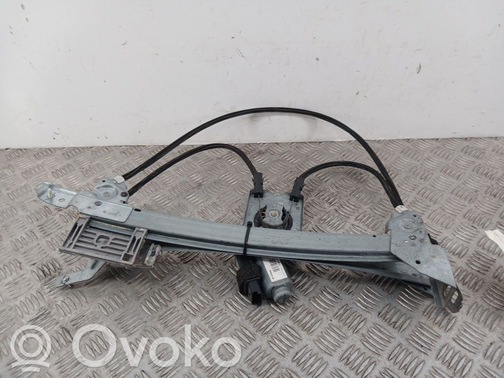 Renault Megane II Macara ușă față cu motor 