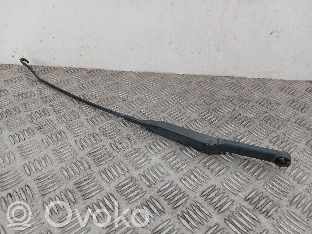Opel Combo C Front wiper blade arm 