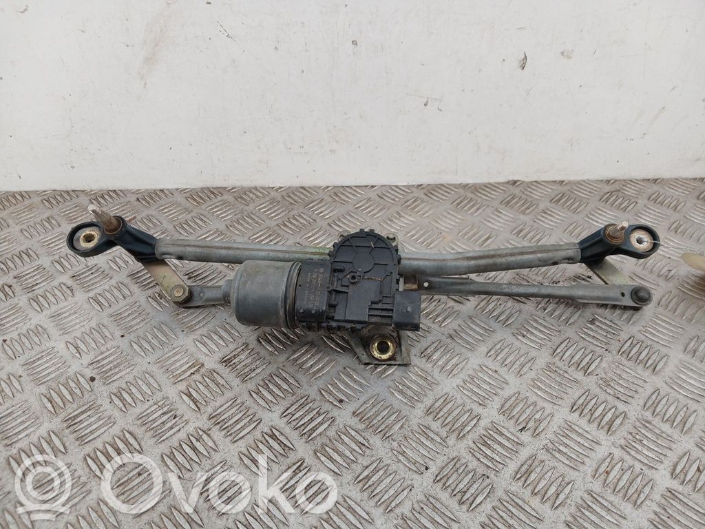 Alfa Romeo 147 Motor ștergător 