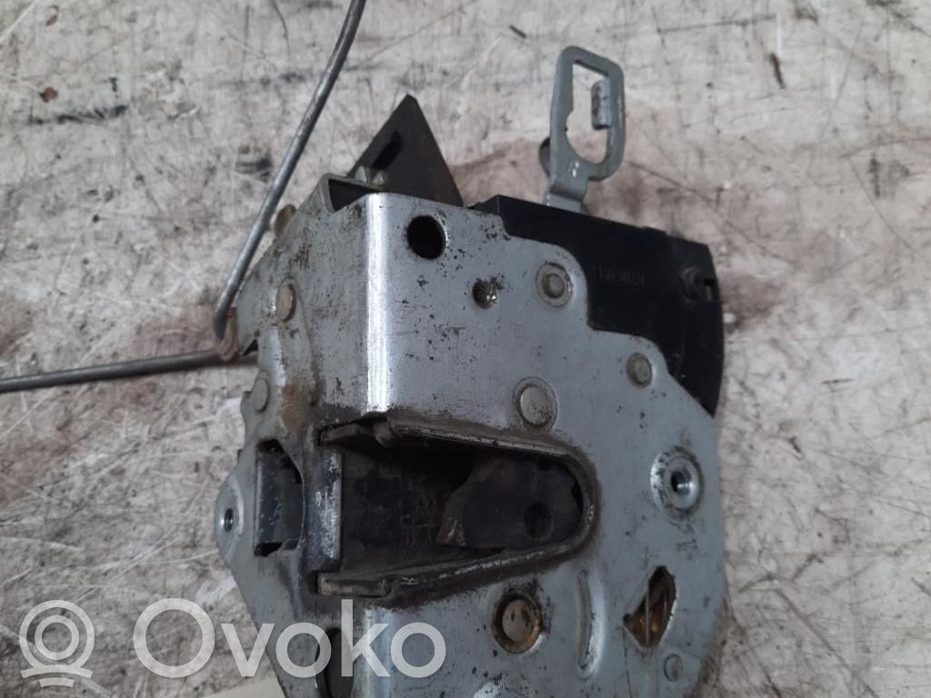 BMW 3 E36 Front door lock 