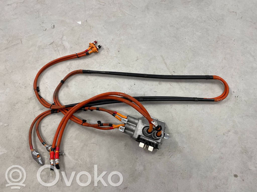 Otros cableados   1056187,106307900C