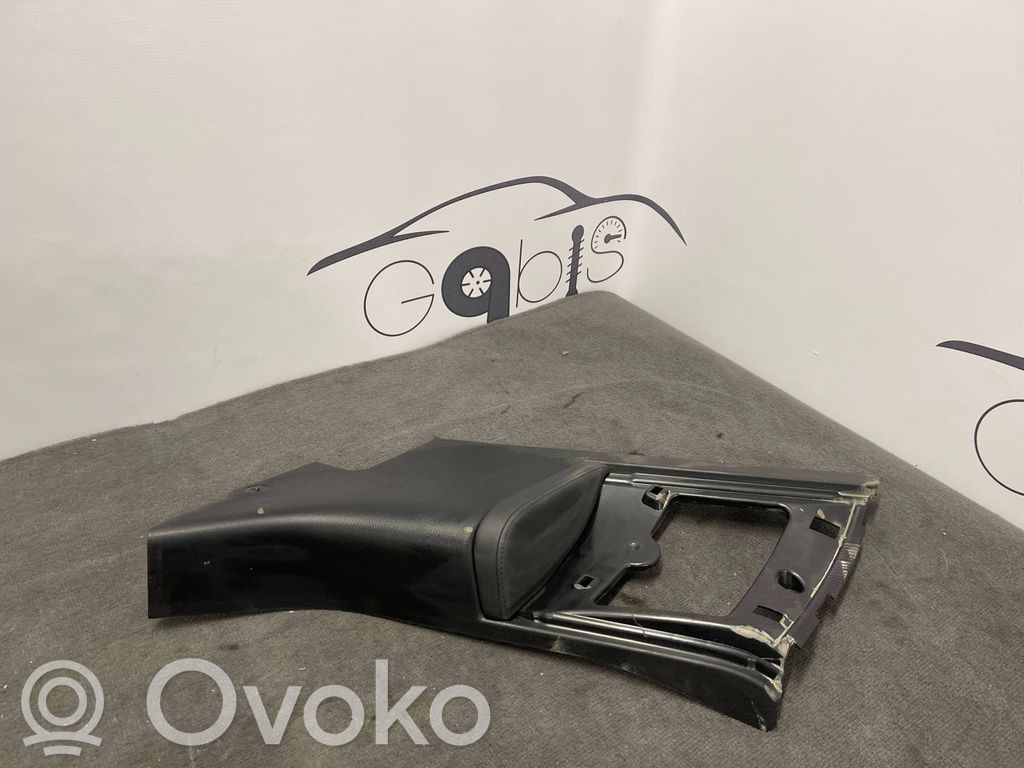BMW i3 (C) pillar trim 