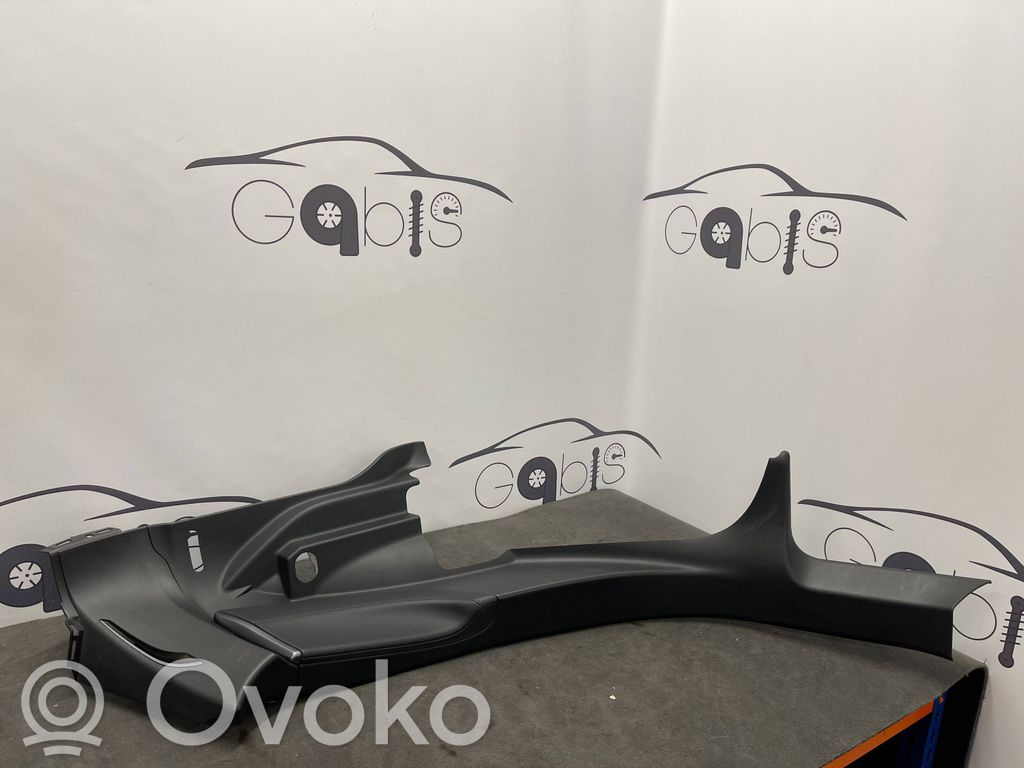 Tesla Model S Kita salono detalė 