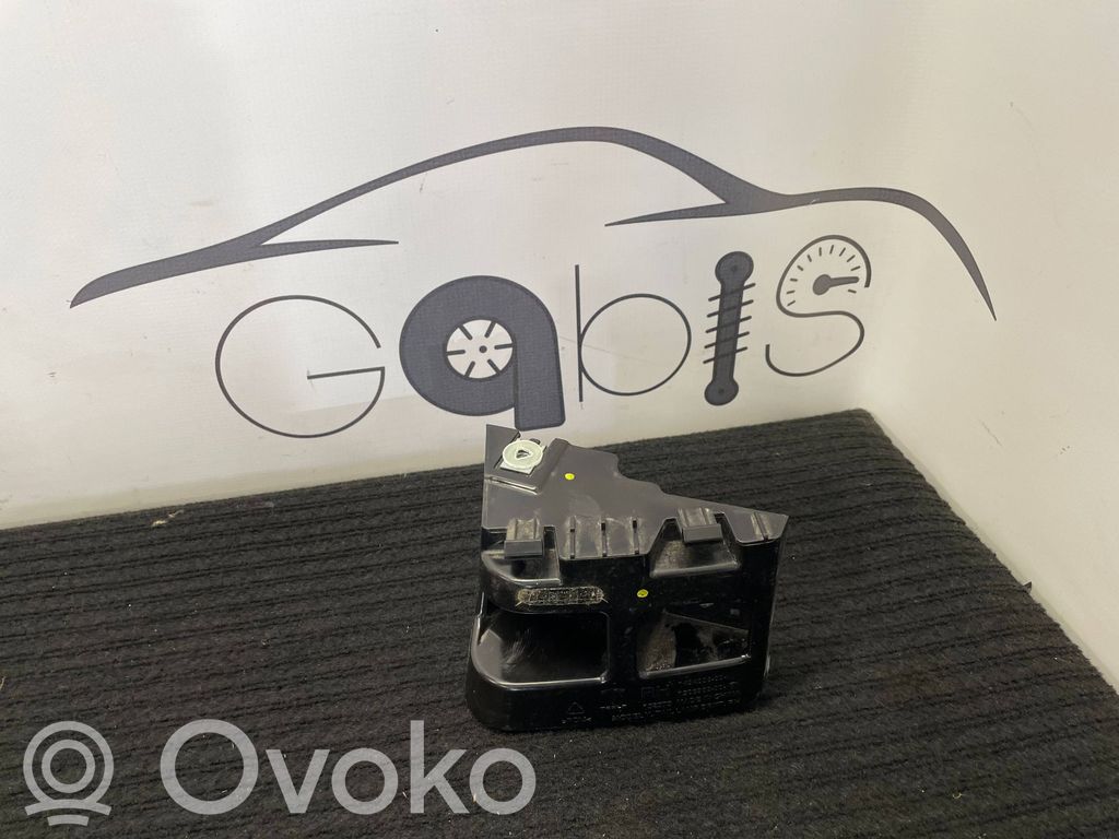Tesla Model Y Takavalon osa 