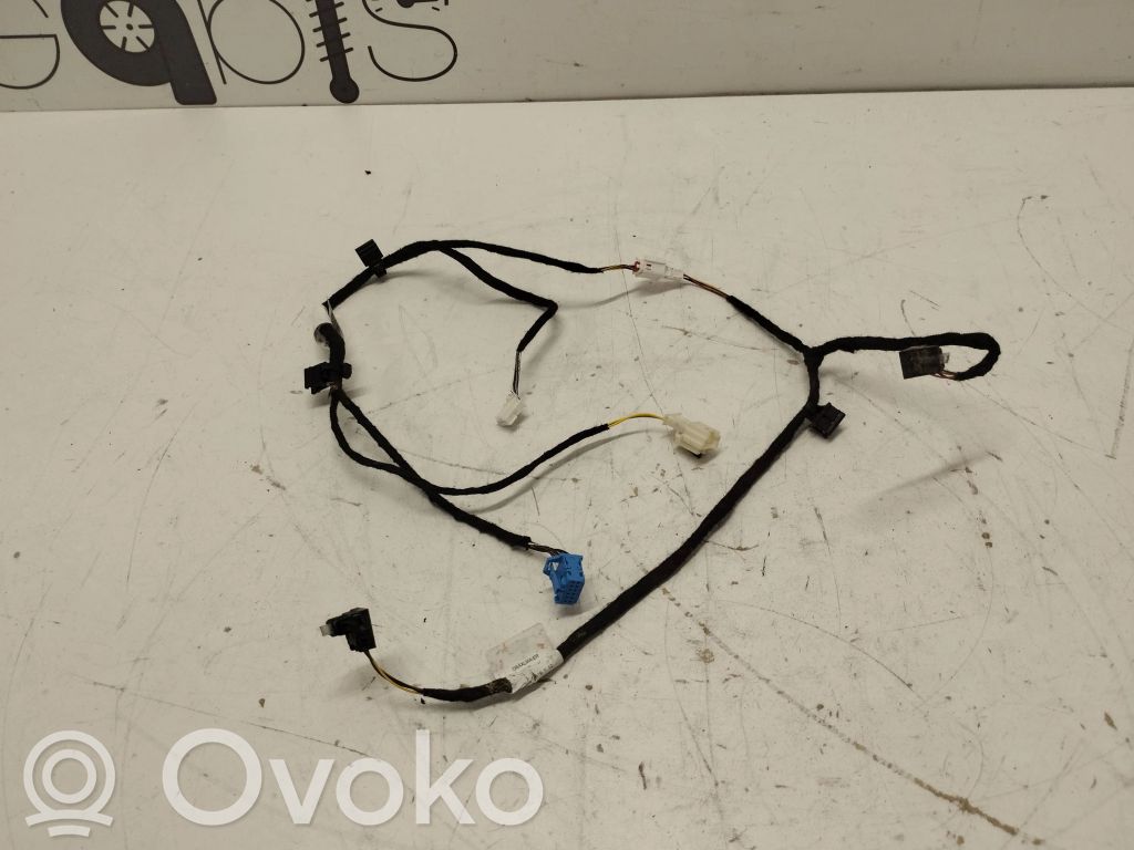 Mercedes-Benz GLA H247 Cableado de puerta trasera 