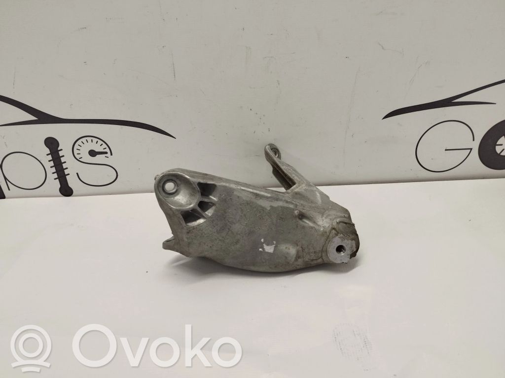 Audi Q4 Sportback e-tron Engine mounting bracket 