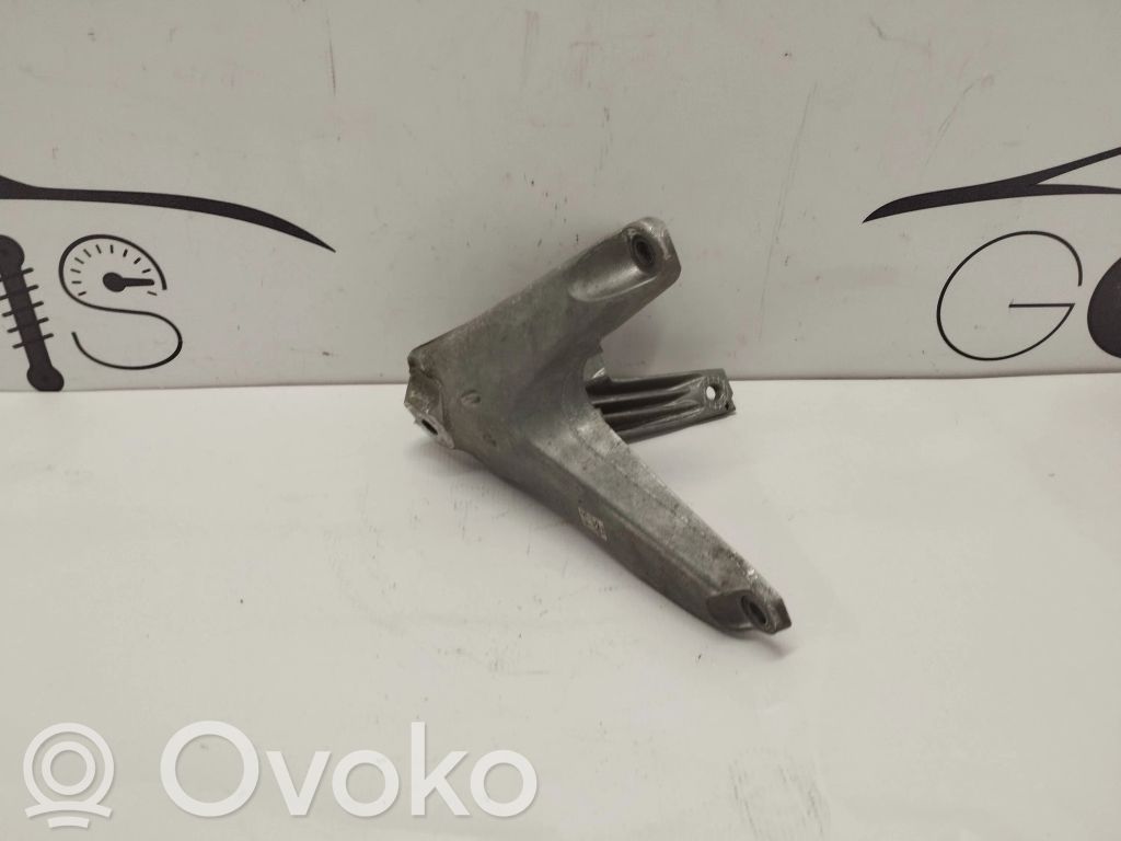 Audi Q4 Sportback e-tron Engine mounting bracket 