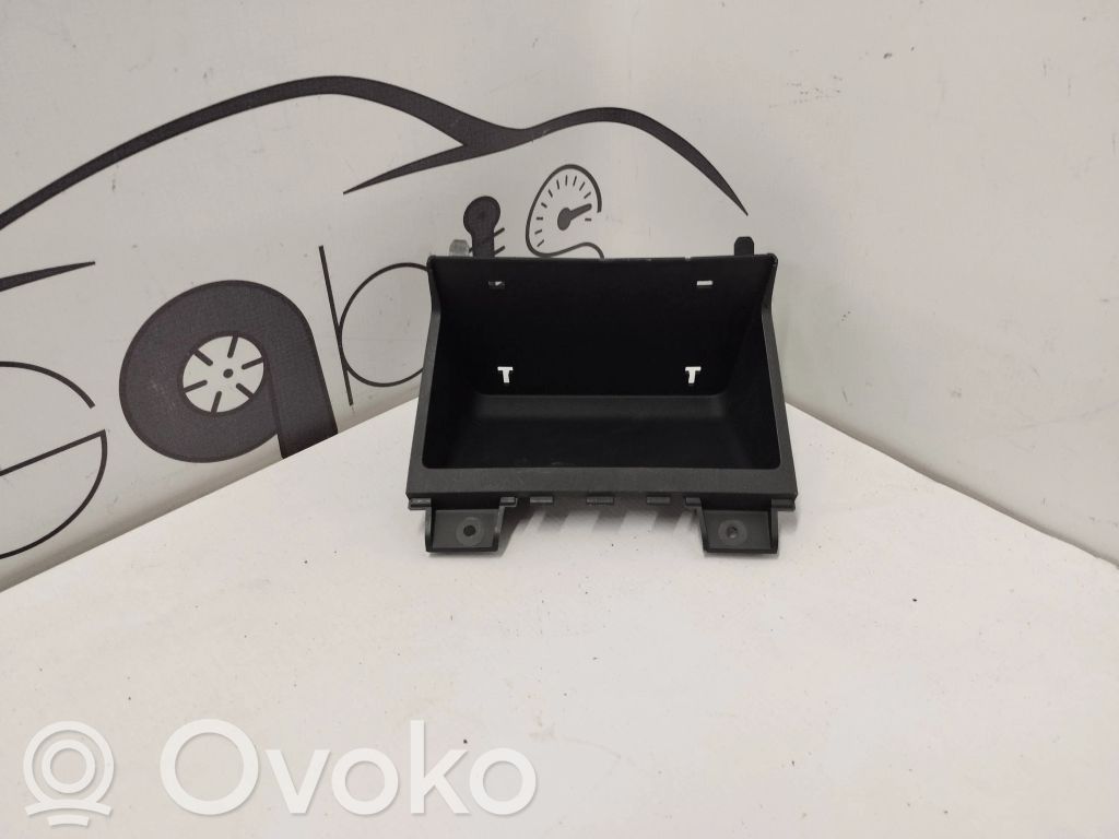 Audi Q4 Sportback e-tron Glove box central console 