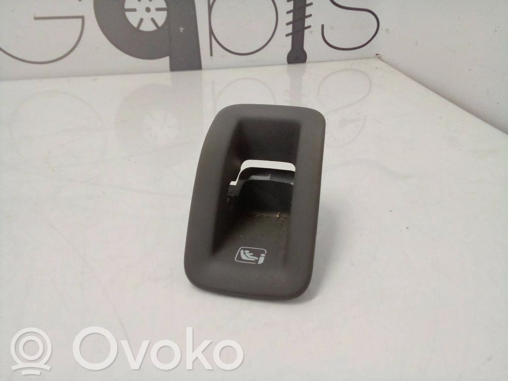 Audi e-tron Cubierta ISOFIX 