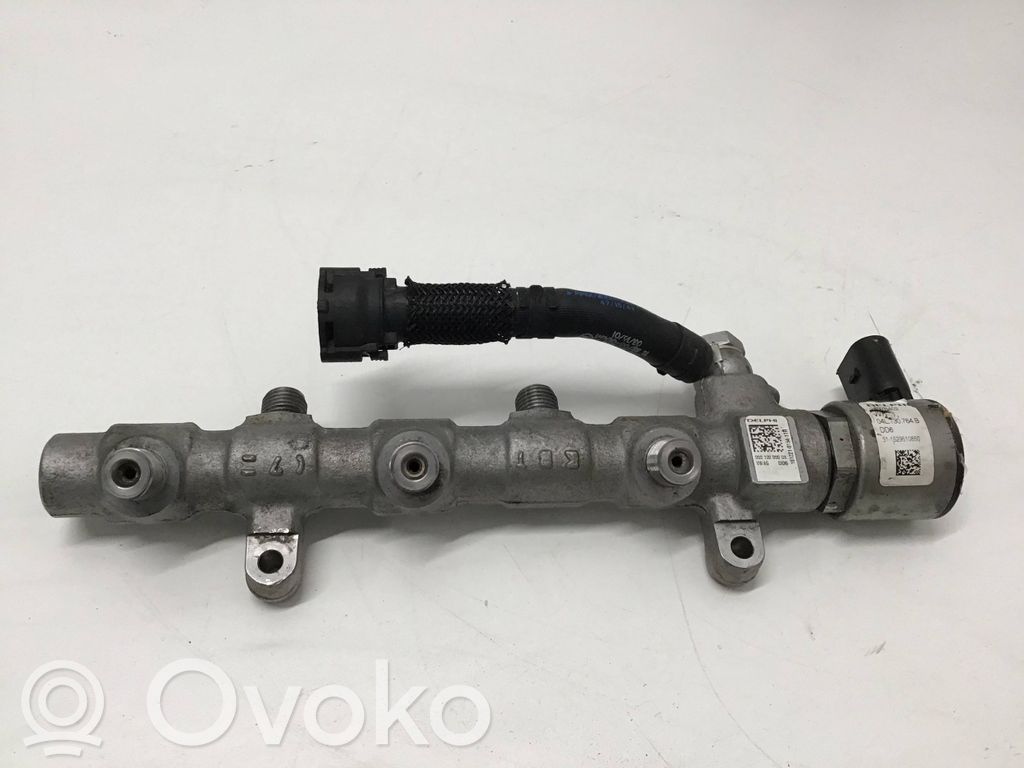 Audi Q7 4L Degvielas maģistrālā caurule 