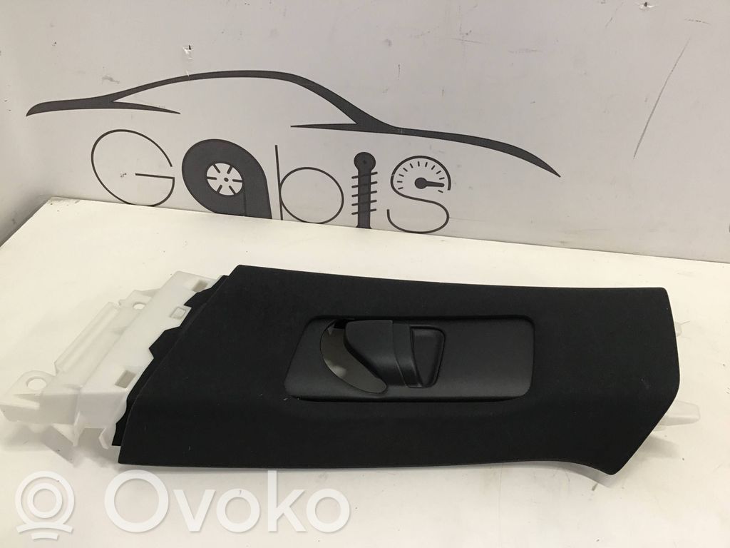 Lexus RX V Pilar (B) (superior) 