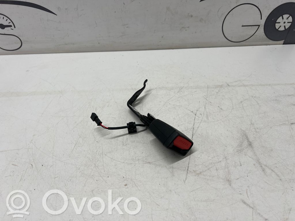 BMW i4 Hebilla del cinturón de seguridad trasero 