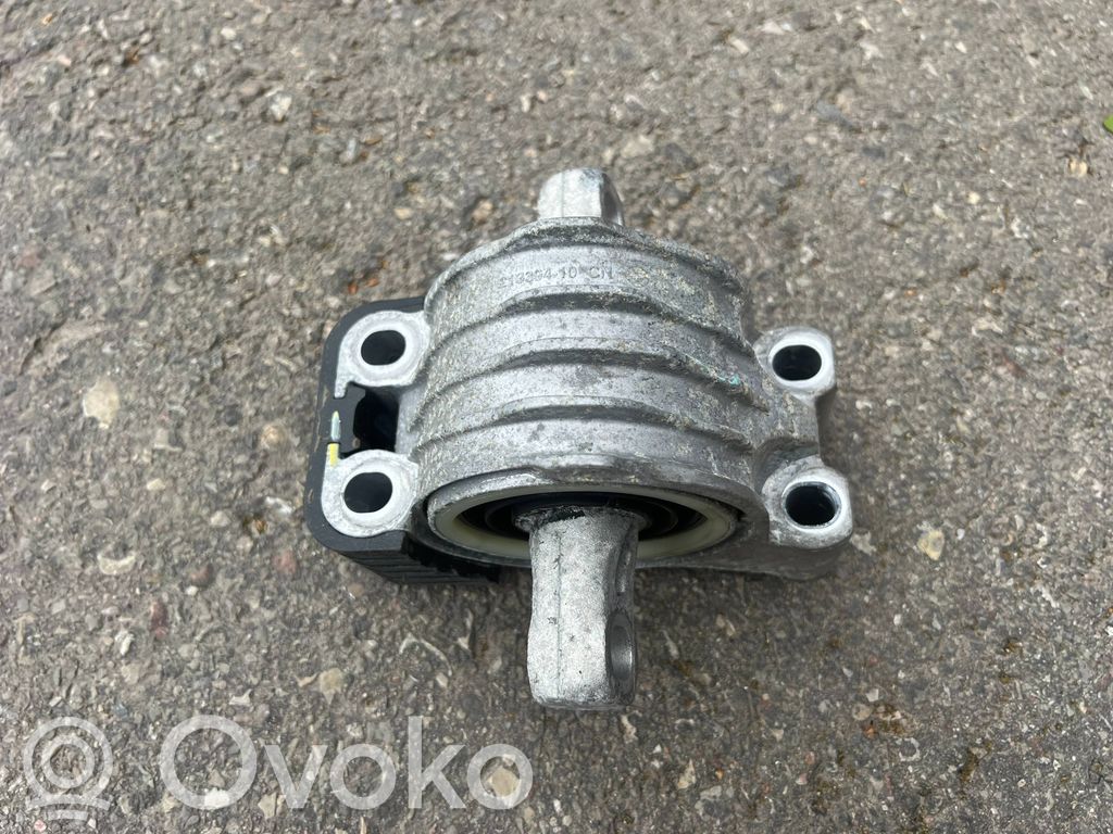 BMW i4 Engine mount bracket 