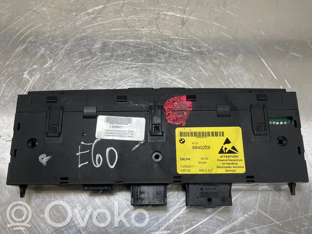 Parking (PDC) sensor switch   6940229
