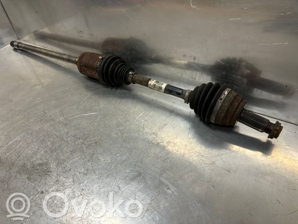 BMW X5 E70 Priekšējā pusass 