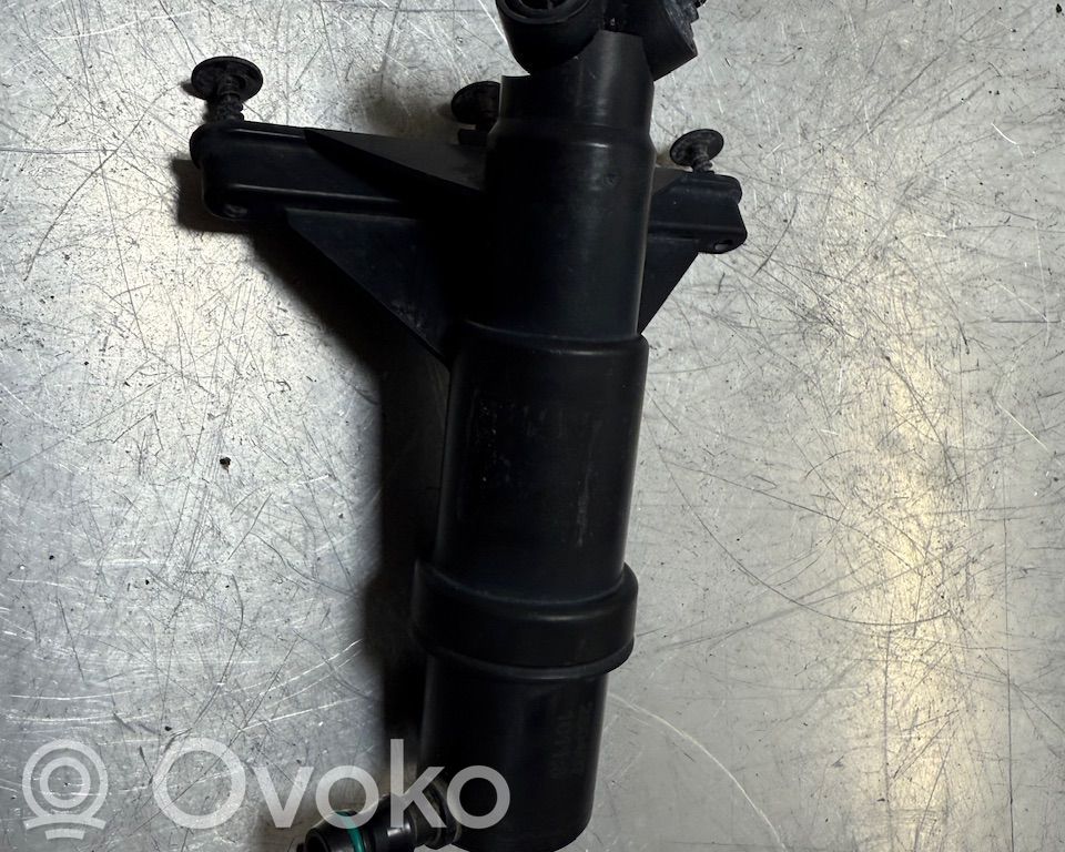 BMW 5 E60 E61 Žibintų apiplovimo purkštukas (-ai) 