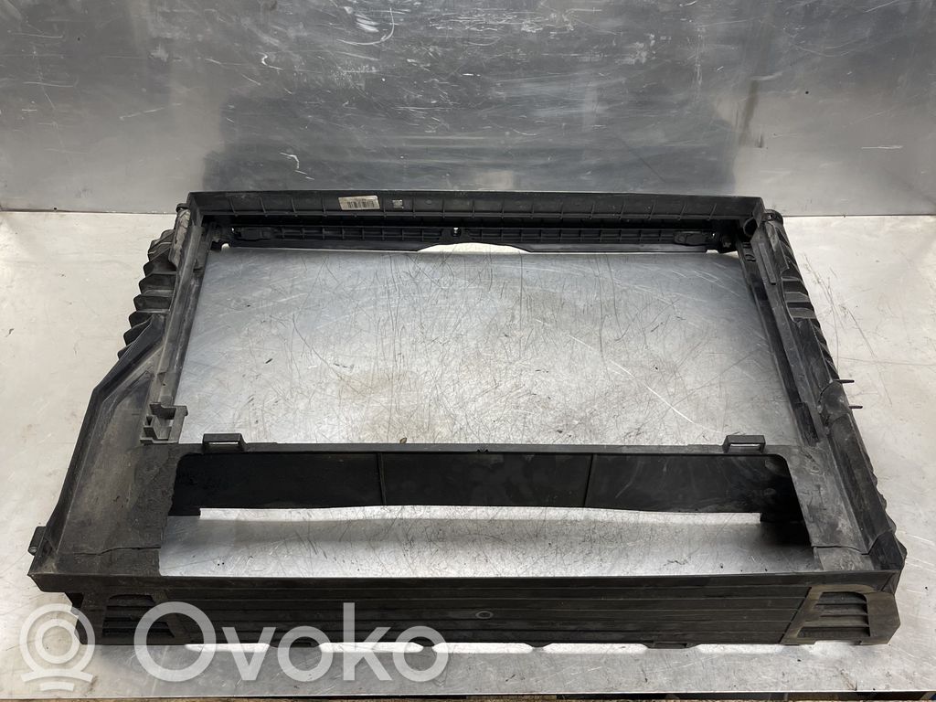 BMW 5 E60 E61 Radiator mount bracket 