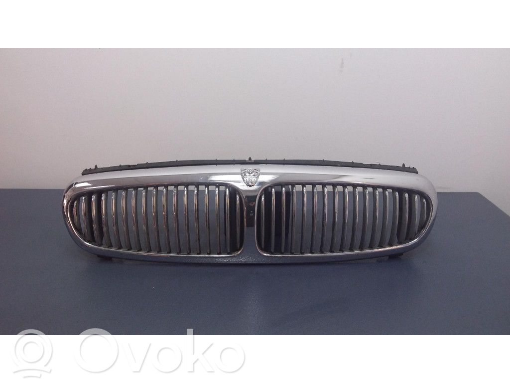 Jaguar X-Type Front grill 