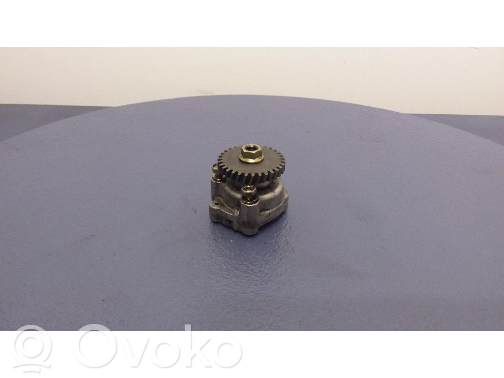 AC 428 Oil pump 