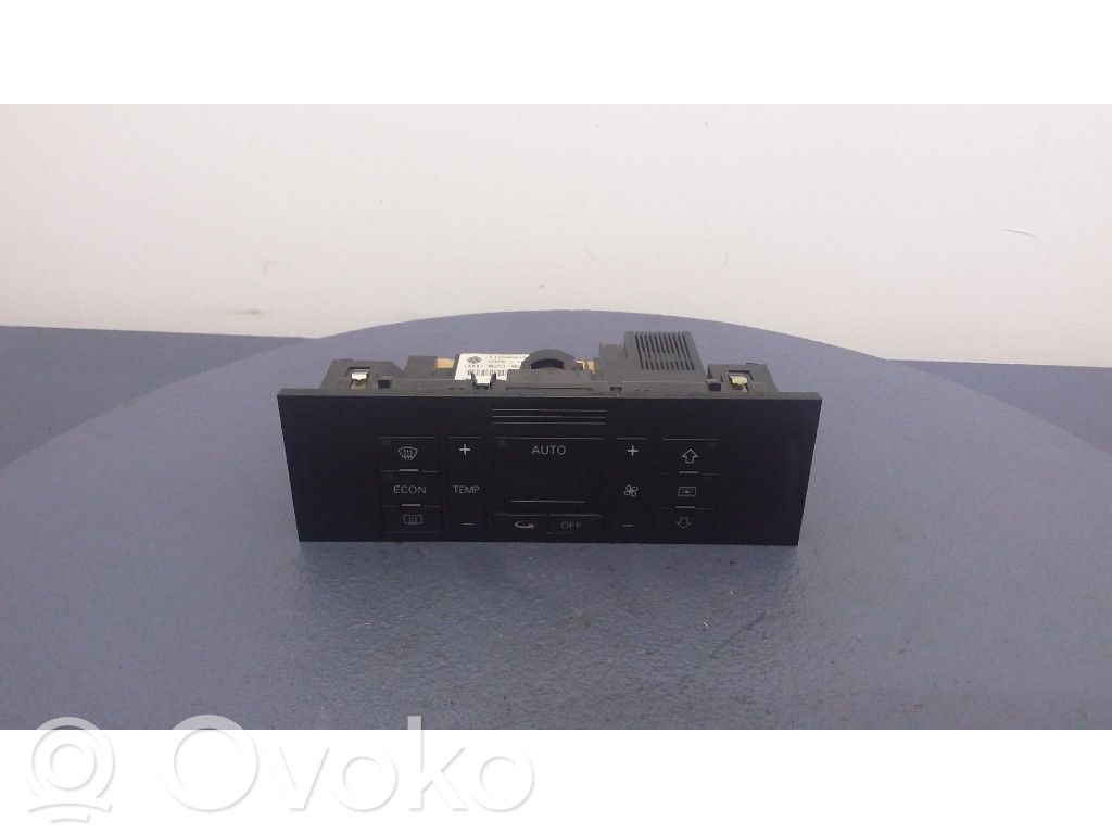 Audi A2 Climate control unit 