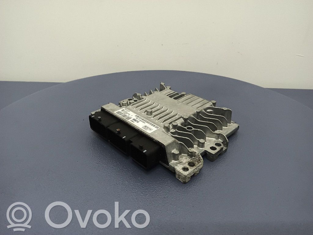 Ford Focus C-MAX Engine control unit/module ECU 