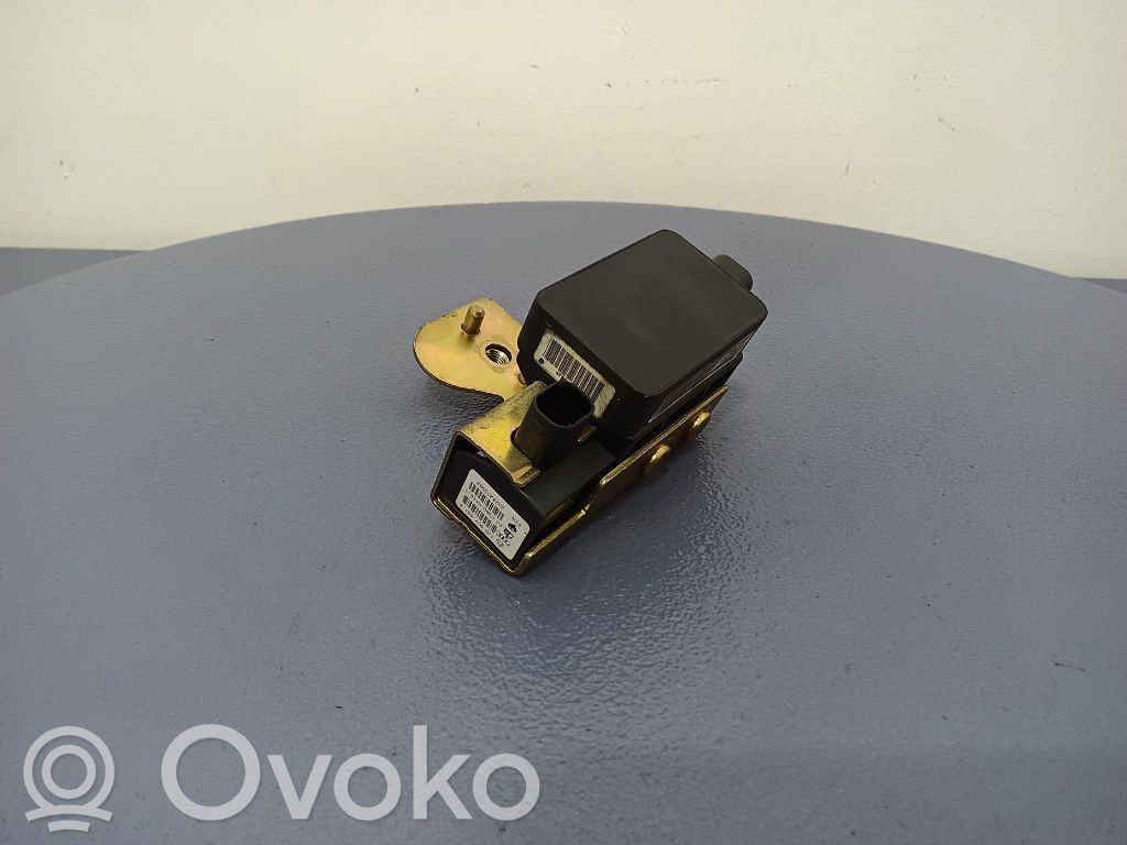 Volkswagen Golf IV ESP Drehratensensor Querbeschleunigungssensor 
