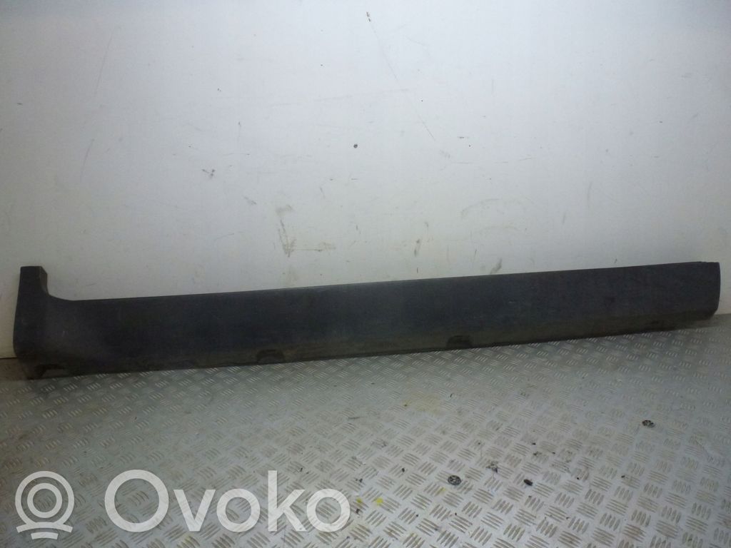 Ford Kuga I Sill 