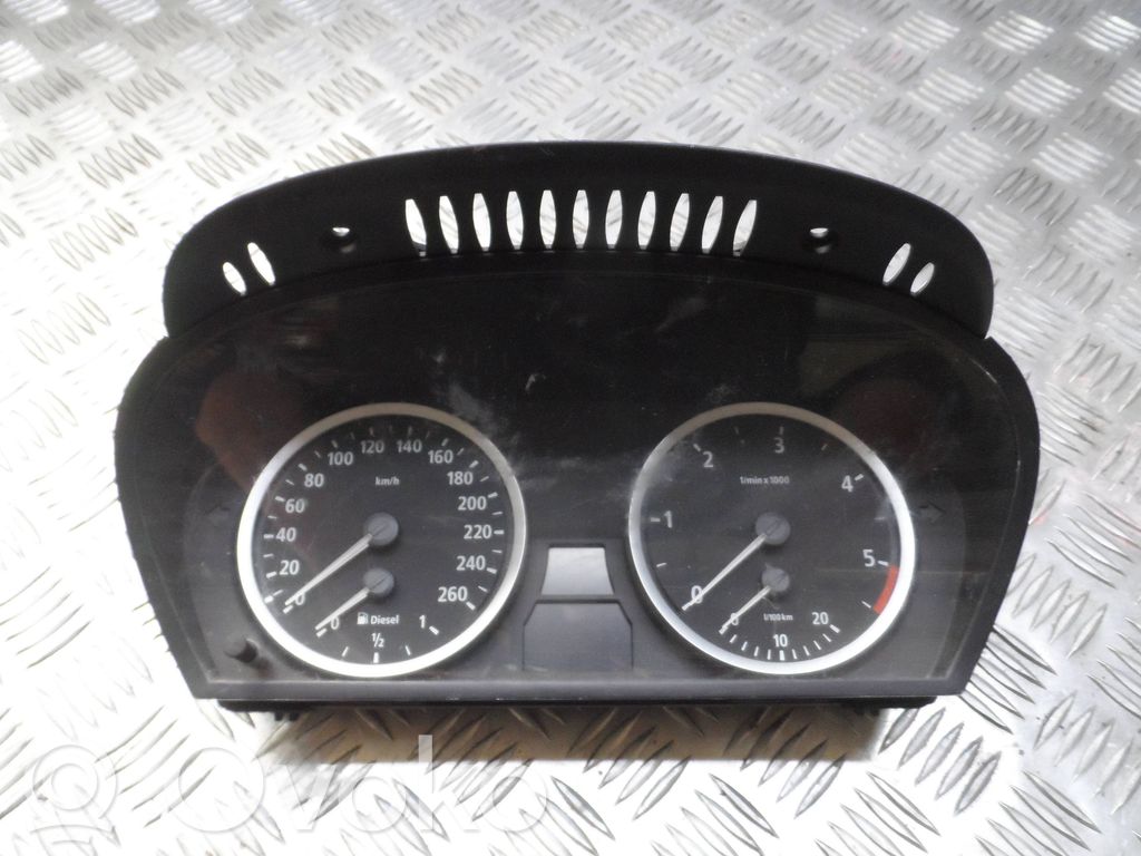 Nopeusmittari (mittaristo)   6942944