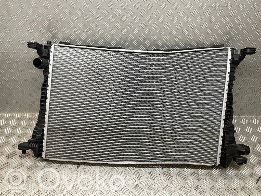 Audi A7 S7 4K8 Wasserkühler 