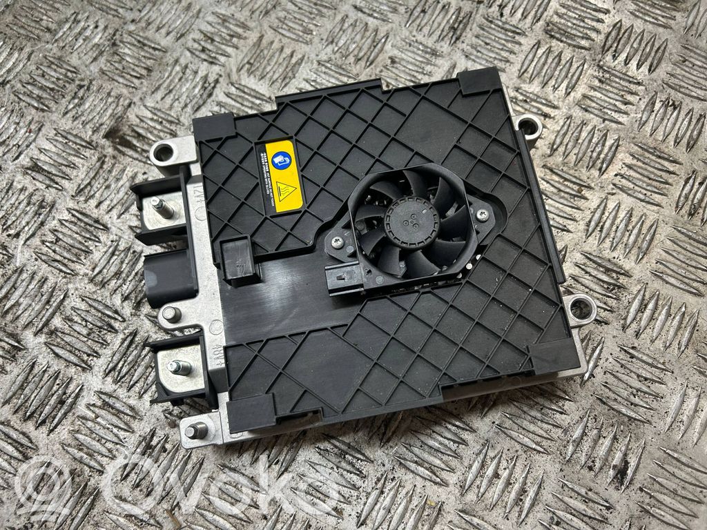 Suzuki Swift III Voltage converter inverter 