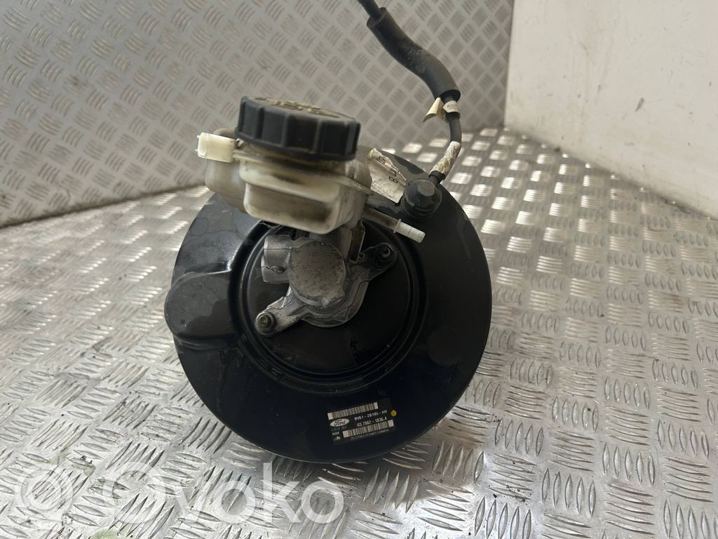 Ford Focus Brake booster 